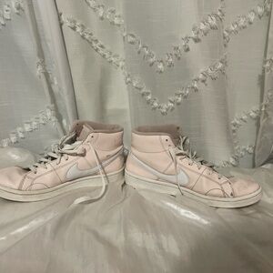Nike Women's Light Pink High-Top Sneakers